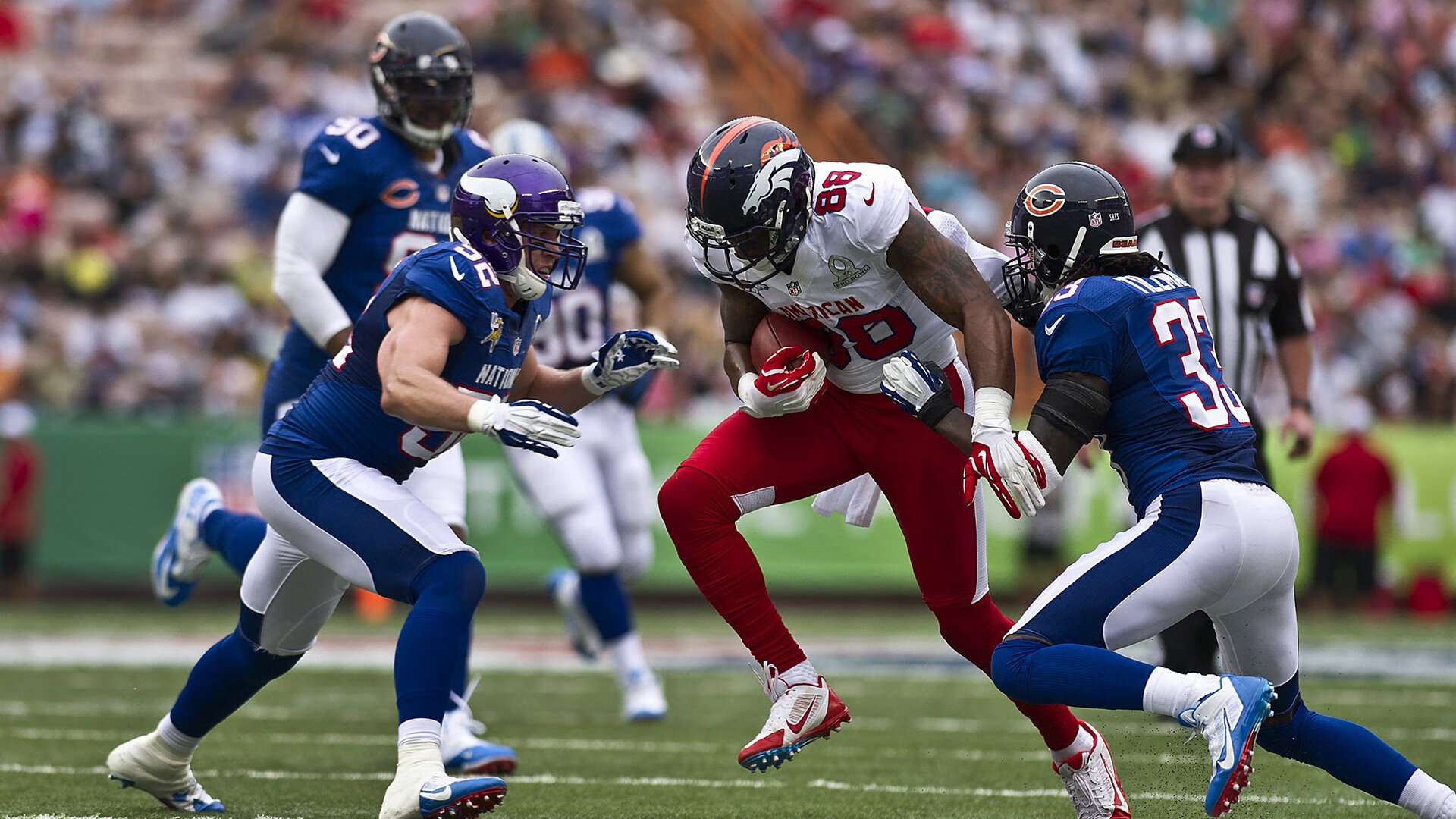 爱游戏登录入口-荒野行动“全民突击”线上线下联动总决赛火爆开启，刺激战场全军出击荒野行动